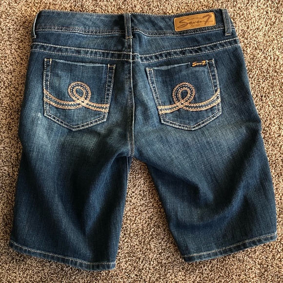 Seven7 Jean Shorts - Picture 2 of 2